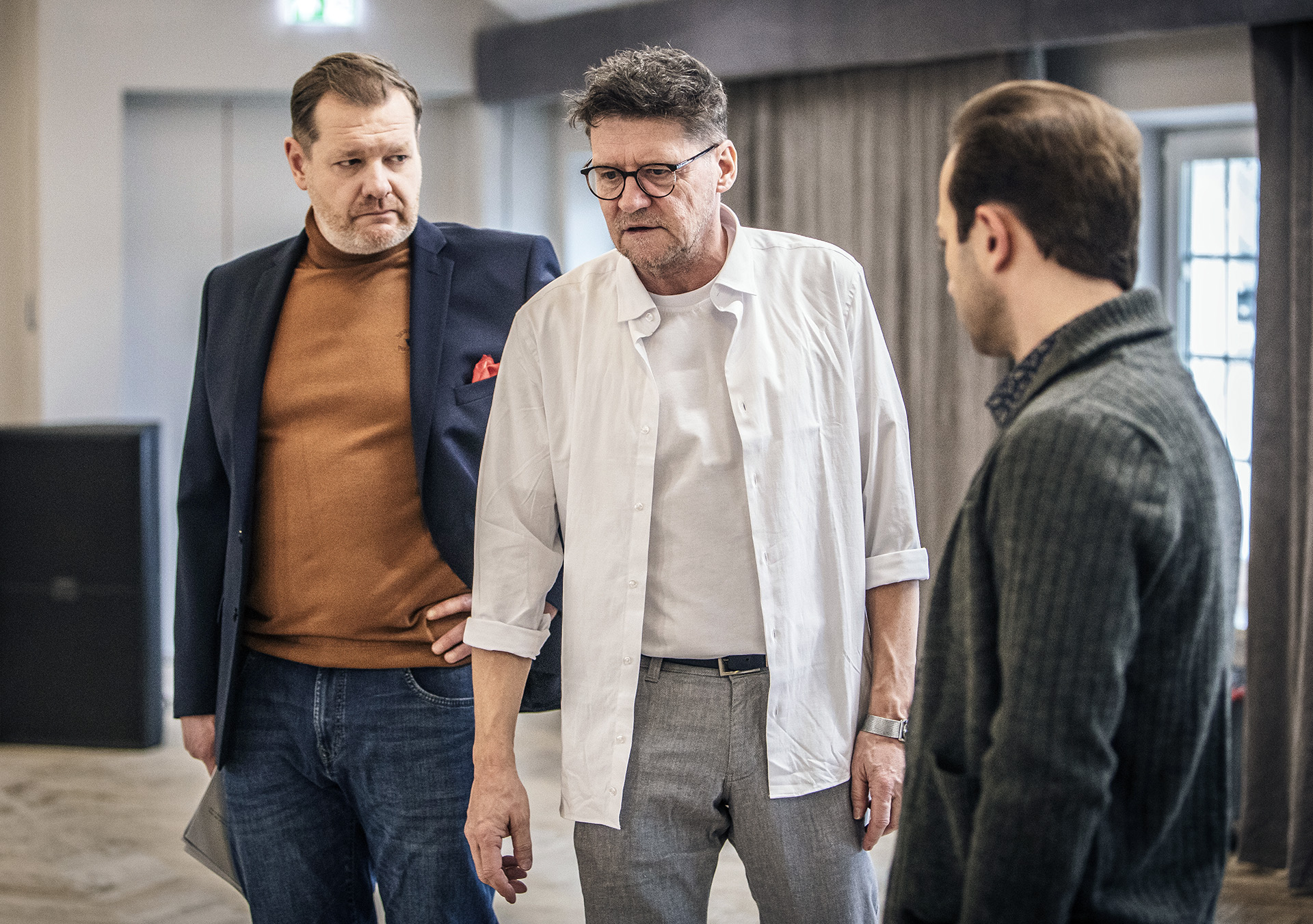Nasze żony – spektakl teatralny